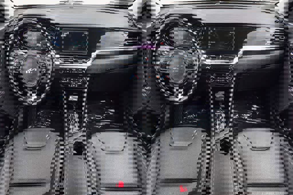 Certified 2022 Kia Niro Touring Special Edition image 11