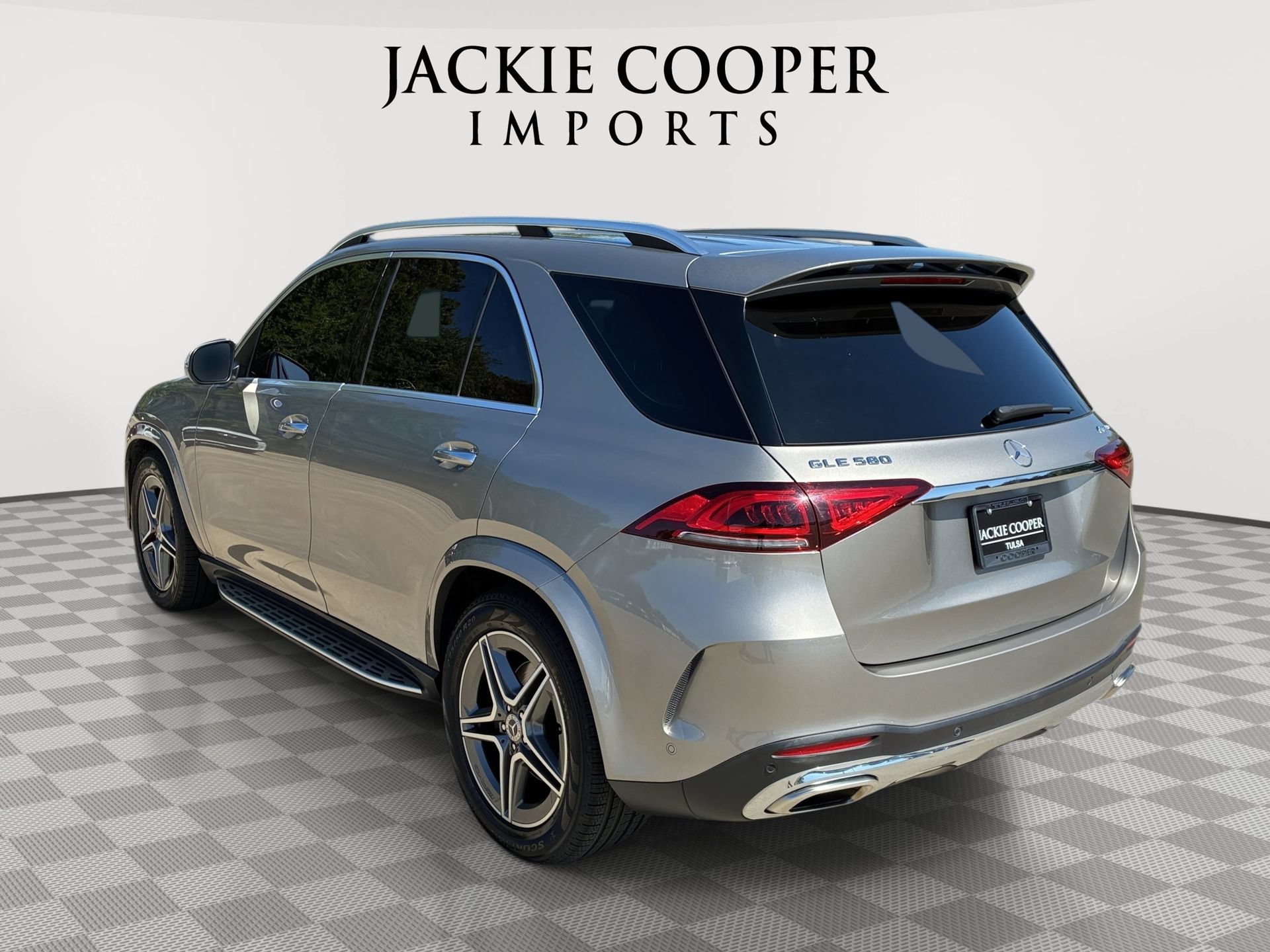 Used 2021 Mercedes-Benz GLE 580 4MATIC image 7