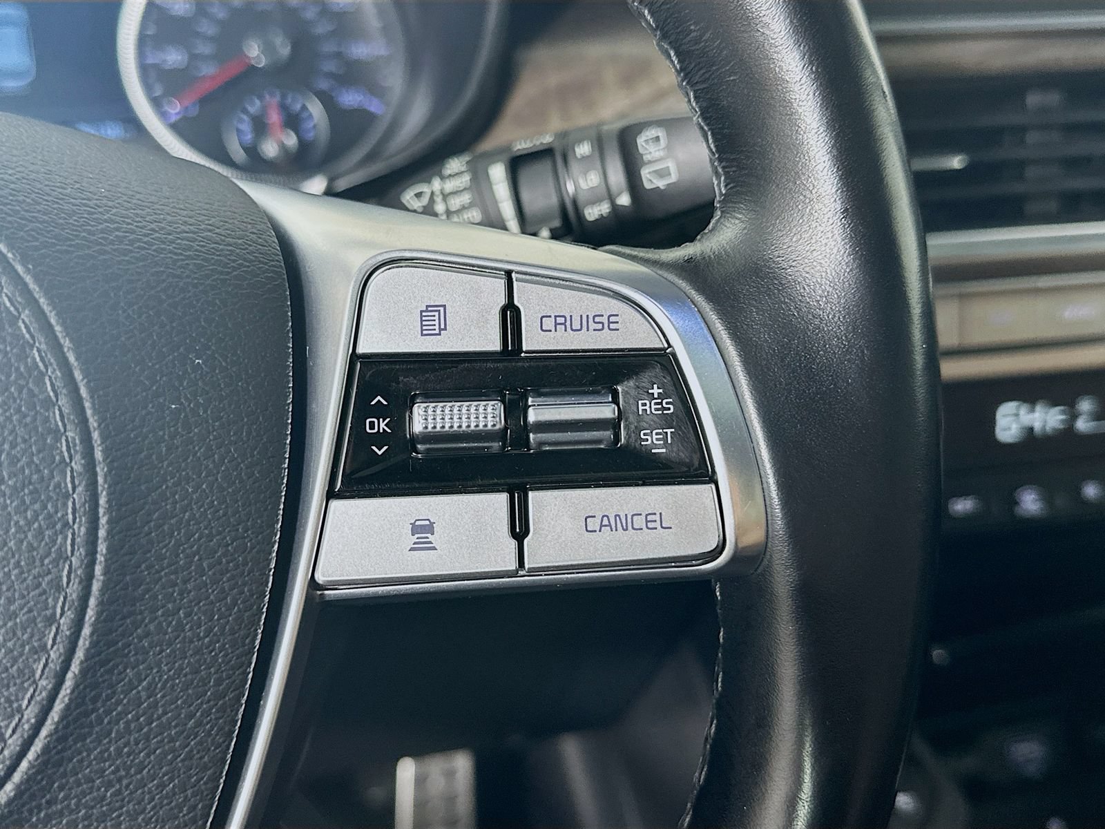 Used 2020 Kia Telluride SX w/ SX Prestige Package AWD/4WD image 19