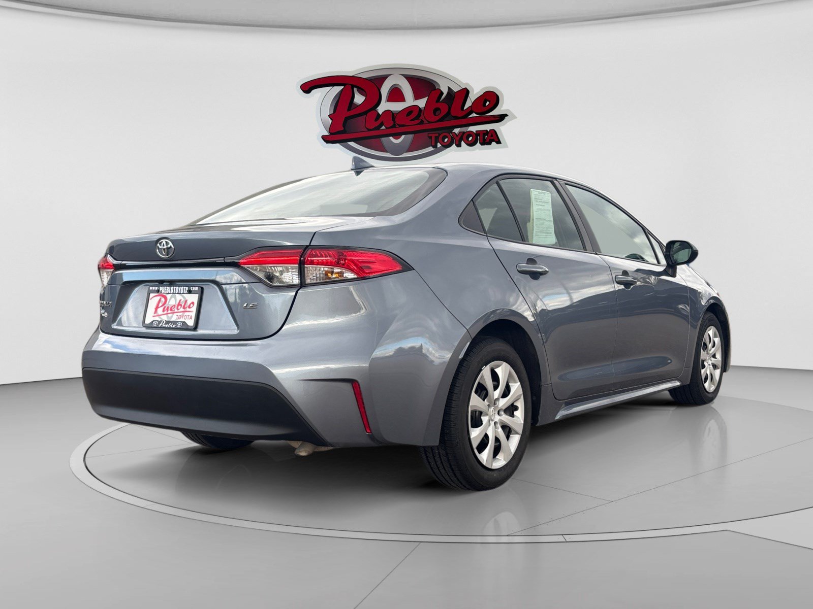Used 2024 Toyota Corolla LE FWD image 5