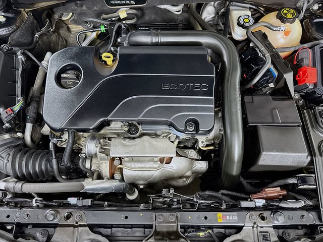 Used 2019 Chevrolet Malibu RS FWD image 28