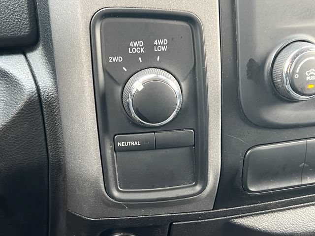 Used 2014 RAM 1500 Express AWD/4WD image 26