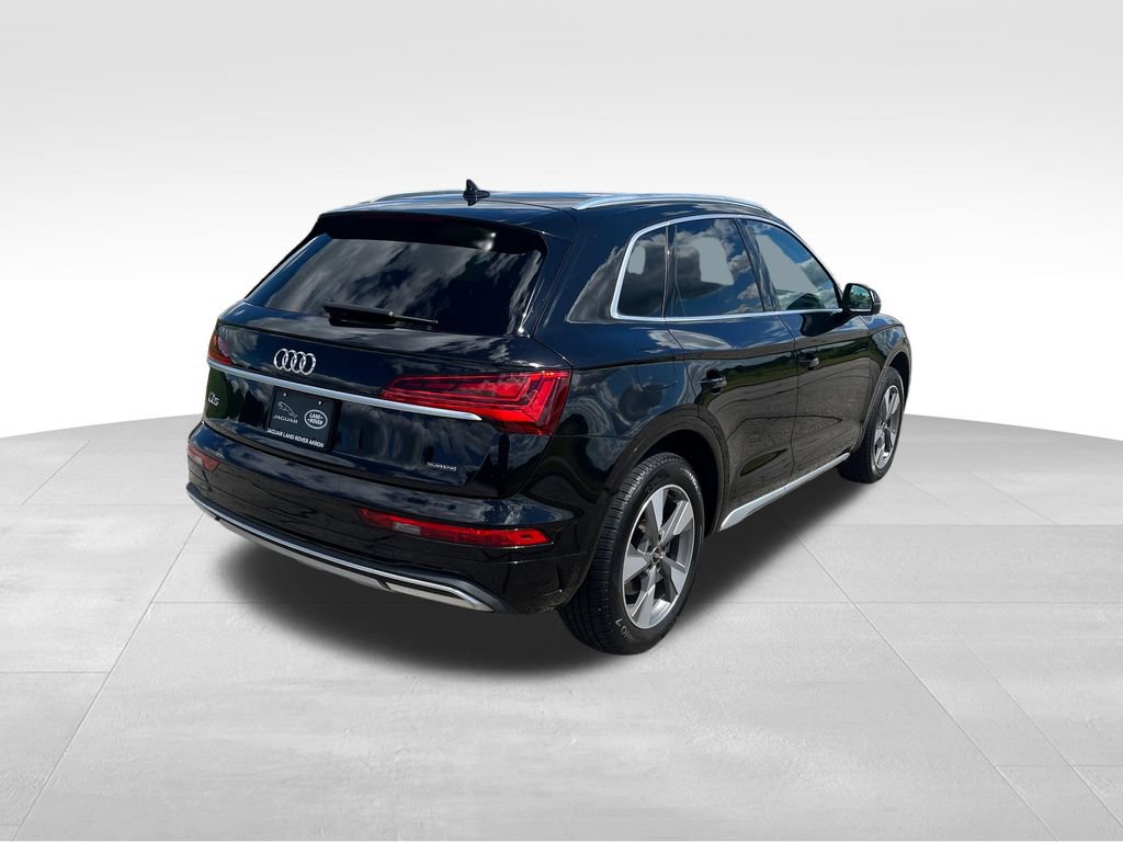 Used 2022 Audi Q5 2.0T Premium Plus w/ Premium Plus Package AWD/4WD image 5