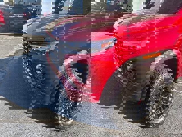 New 2026 GMC Canyon Elevation w/ Convenience Package RWD image 8