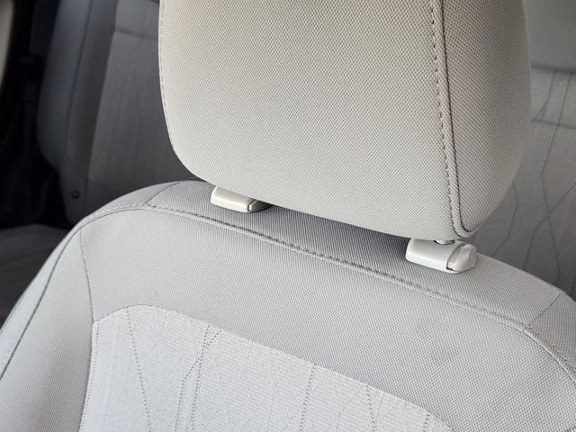 Used 2020 Ford EcoSport SE w/ SE Convenience Package image 24