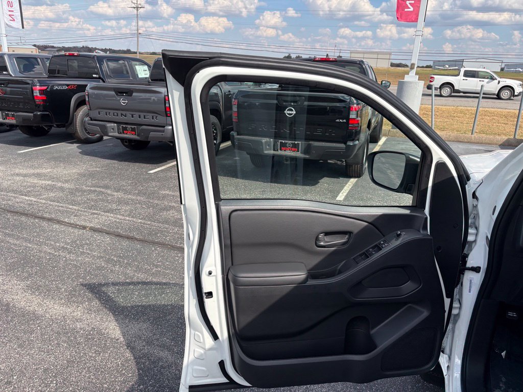 New 2027 Nissan Frontier SV w/ Tow Package AWD/4WD image 28