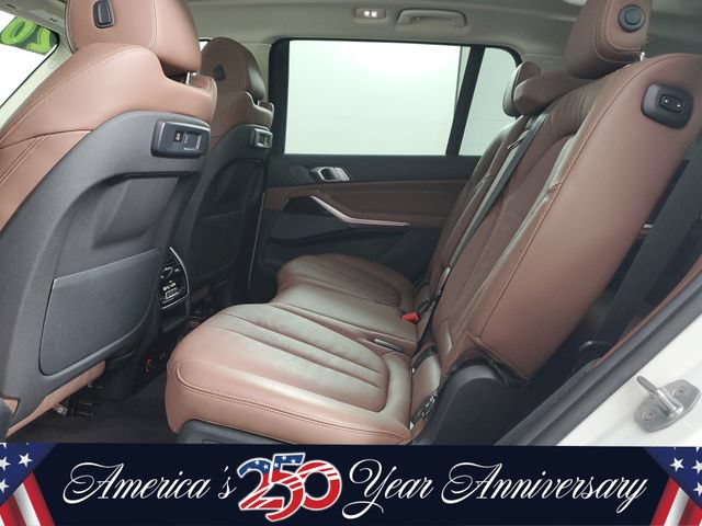 Used 2020 BMW X7 xDrive40i w/ Premium Package AWD/4WD image 14