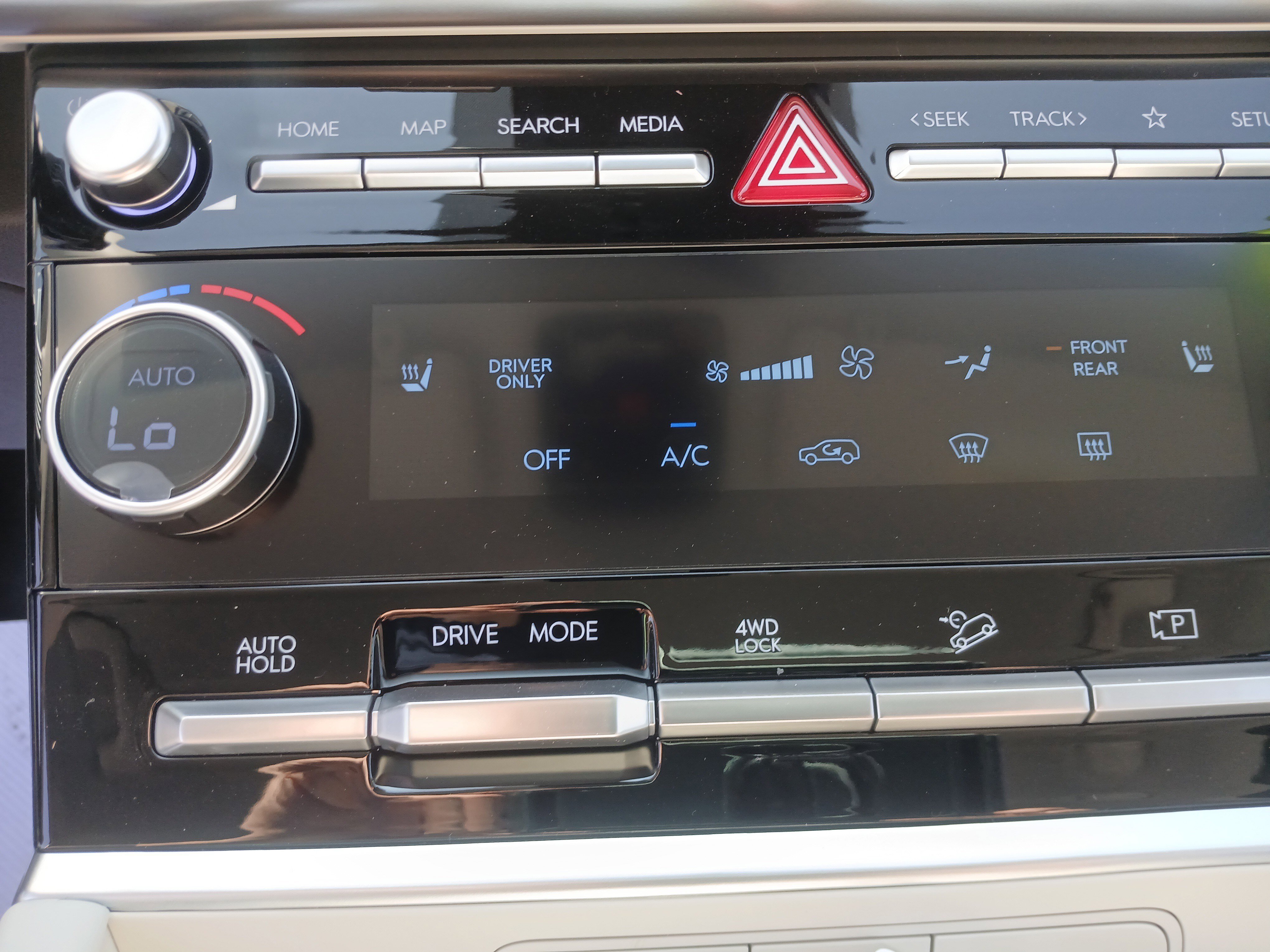 New 2026 Hyundai Santa Fe SEL image 28