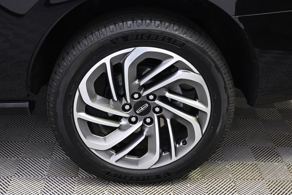Used 2025 Lincoln Navigator Reserve AWD/4WD image 20