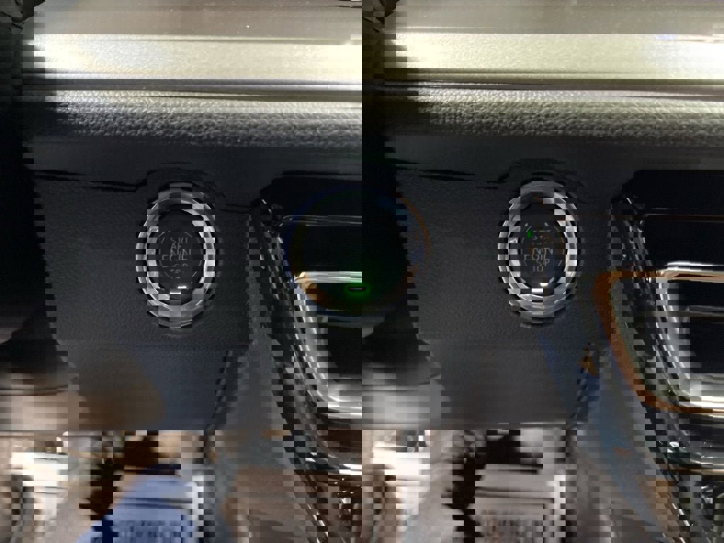 New 2026 Chevrolet Traverse LT w/ Sun and Wheel Package image 30