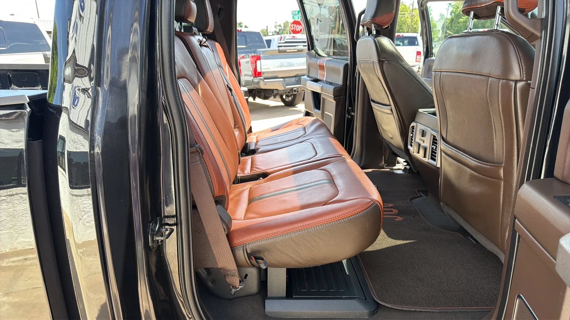 Used 2019 Ford F250 King Ranch w/ King Ranch Ultimate Package AWD/4WD image 13