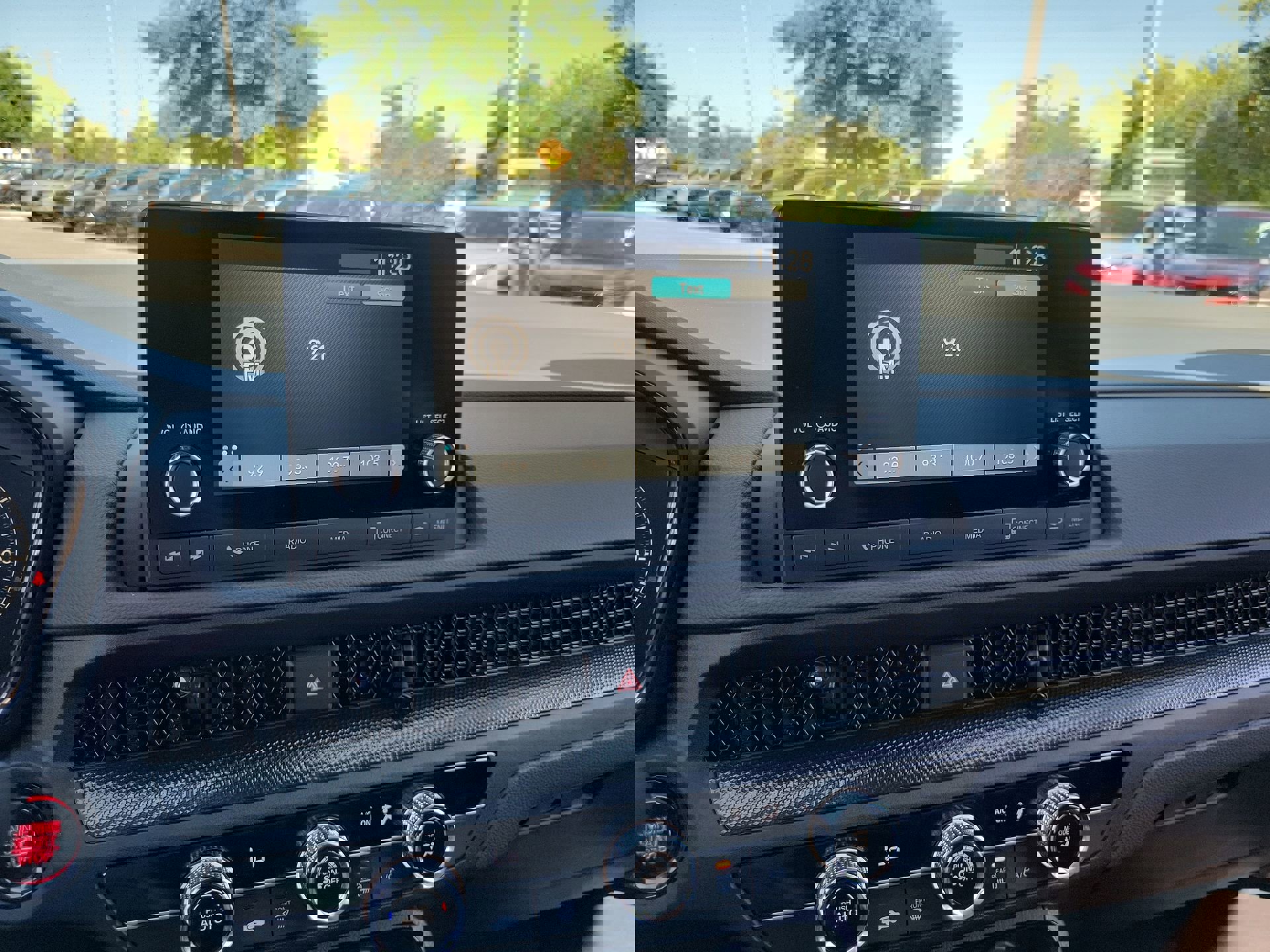 Used 2025 Honda CR-V LX image 24