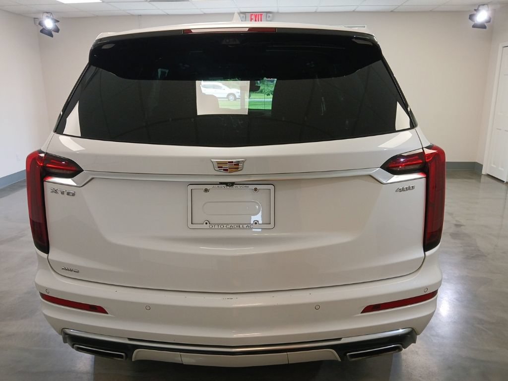 Used 2022 Cadillac XT6 Premium Luxury w/ Technology Package AWD/4WD image 12