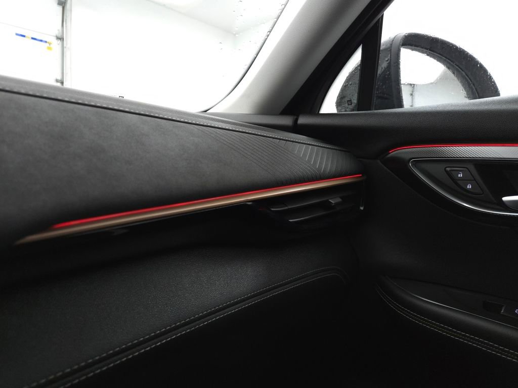 Used 2025 Buick Envision Sport Touring image 7