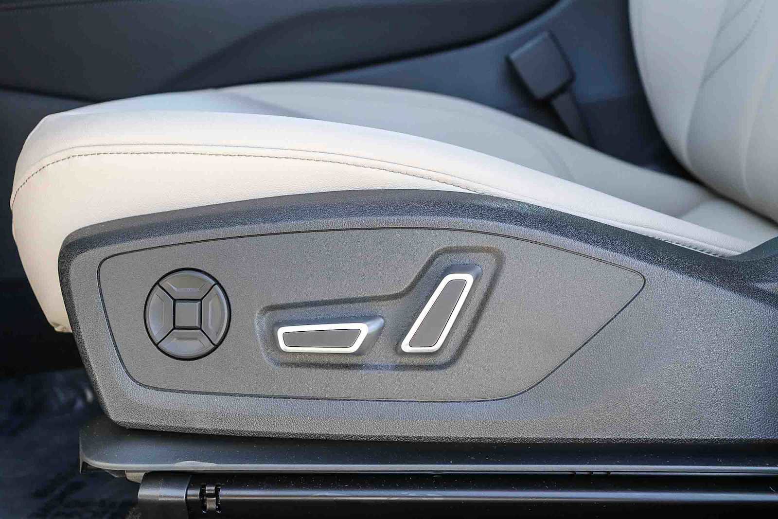 New 2026 Audi Q3 quattro 2.0T image 26