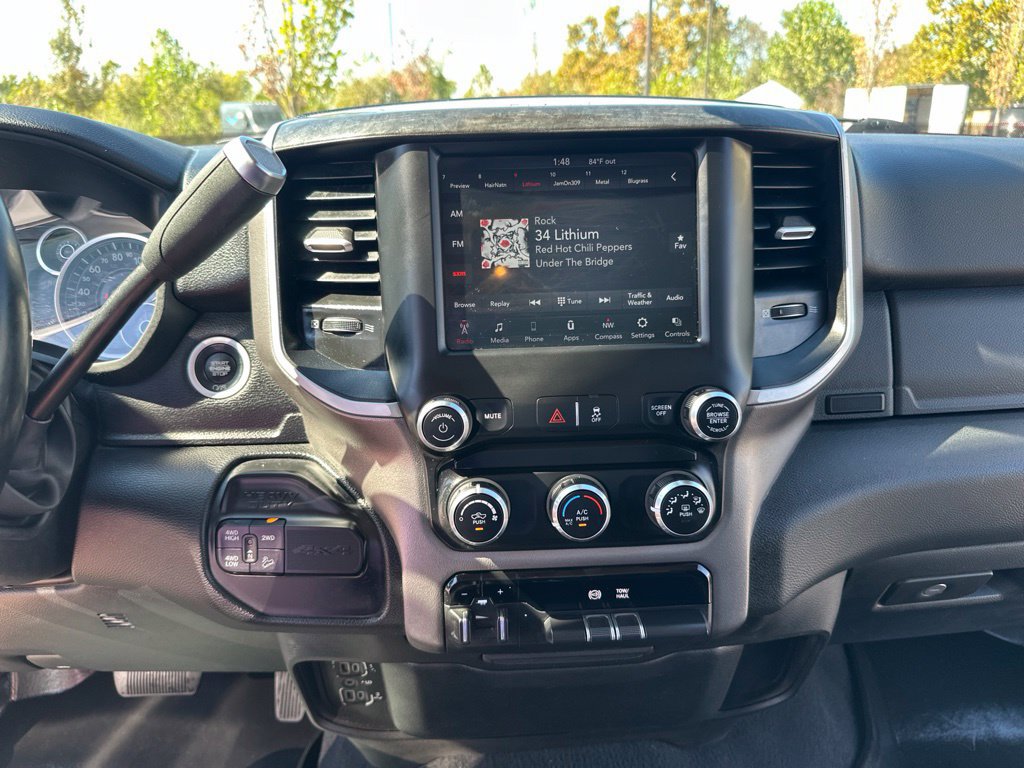 Used 2020 RAM 2500 Big Horn w/ Level 1 Equipment Group AWD/4WD image 30