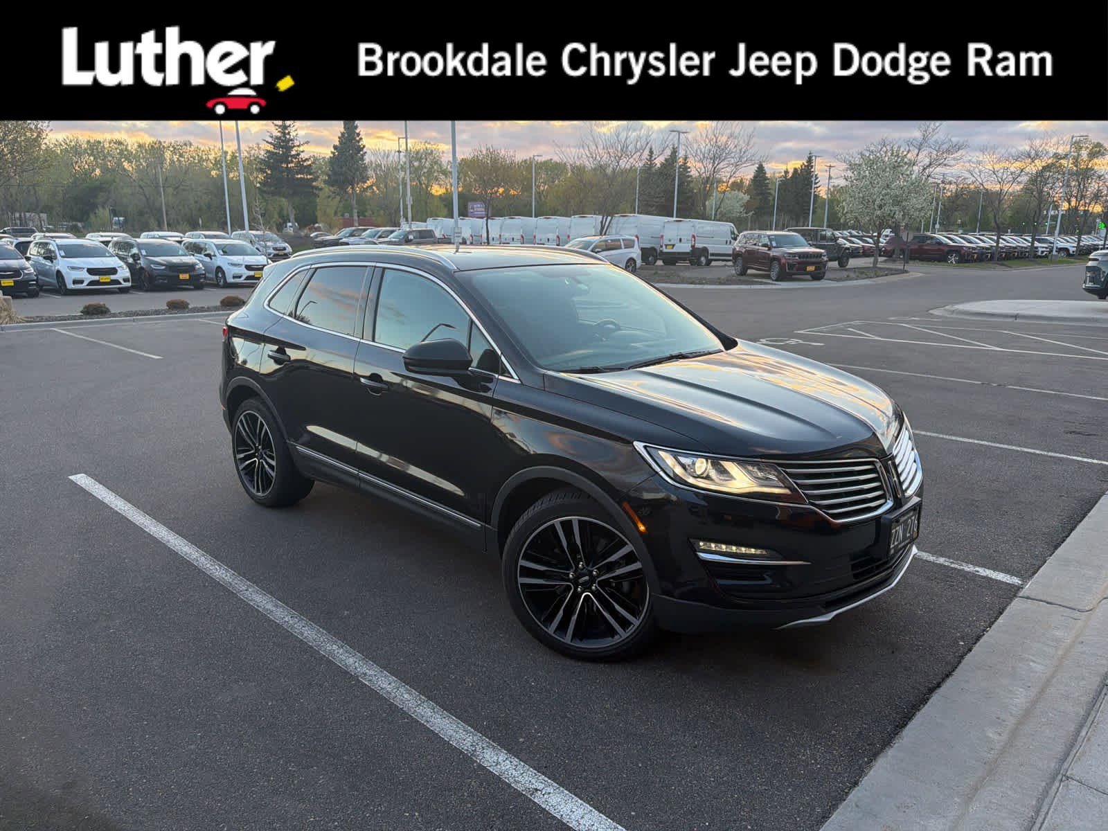 Used 2017 Lincoln MKC Reserve AWD/4WD image 1
