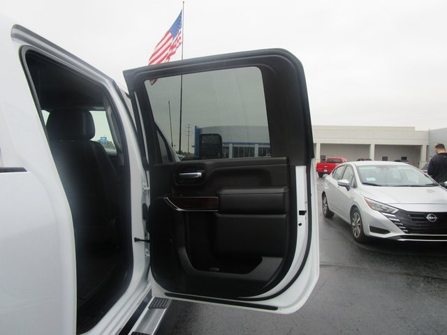 Used 2023 GMC Sierra 3500 SLT w/ SLT Premium Package image 23