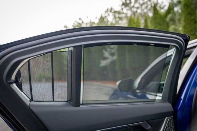 Used 2025 BMW M5 w/ Executive Package image 55