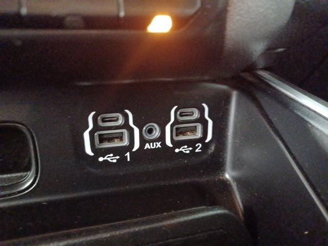 Used 2023 RAM 1500 Lone Star AWD/4WD image 32