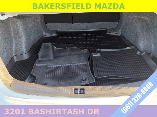 Used 2026 Toyota Corolla SE image 12