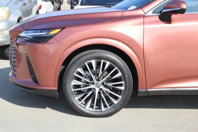 Certified 2023 Lexus RX 350 Premium Plus w/ Cold Area Package image 4