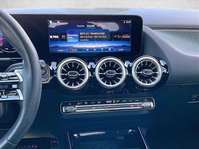 Used 2025 Mercedes-Benz GLA 250 image 8