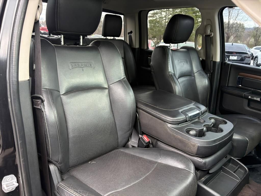 Used 2017 RAM 1500 Laramie image 16