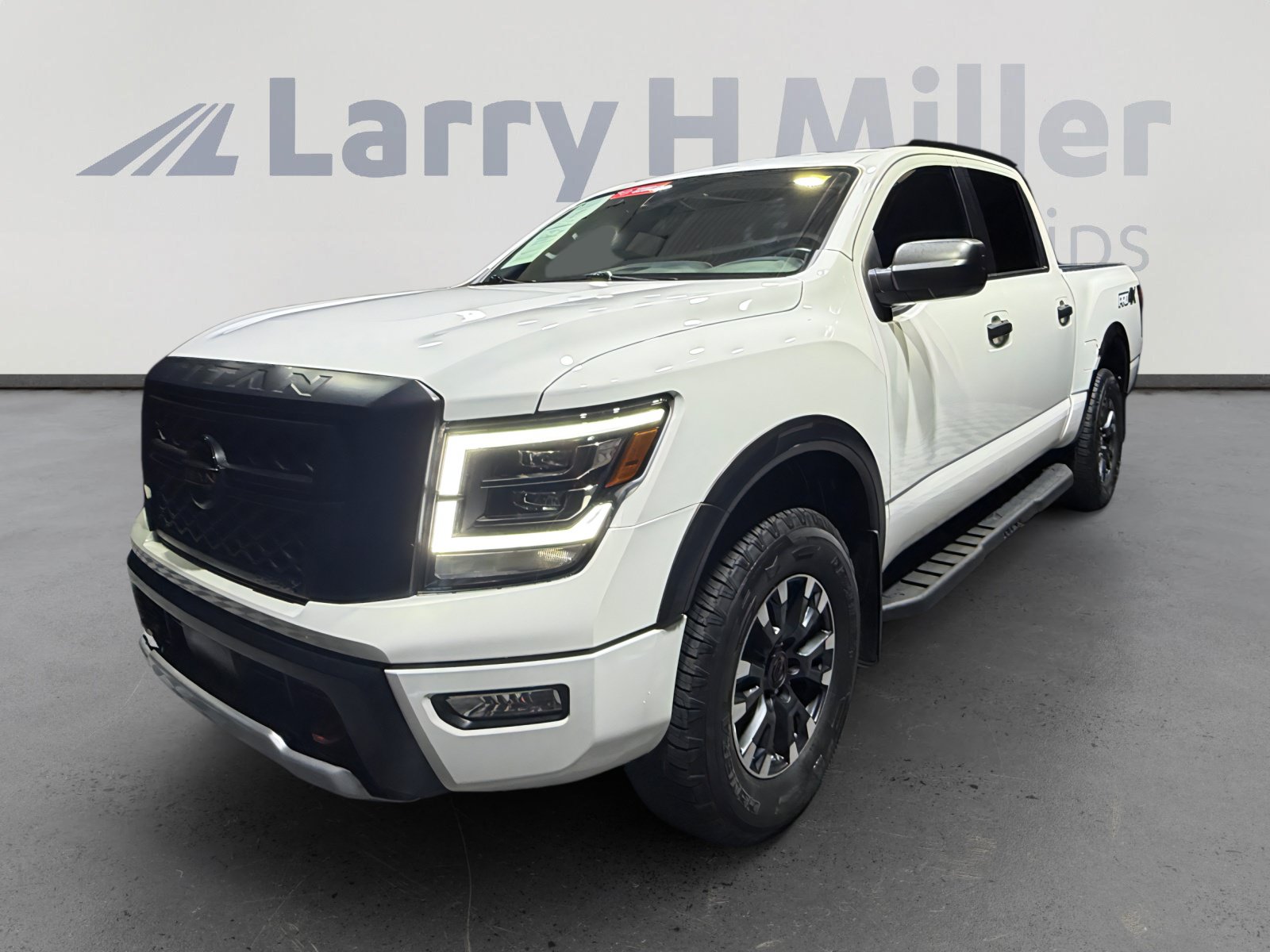 Certified 2024 Nissan Titan PRO-4X w/ Off Road Protection Package AWD/4WD image 1