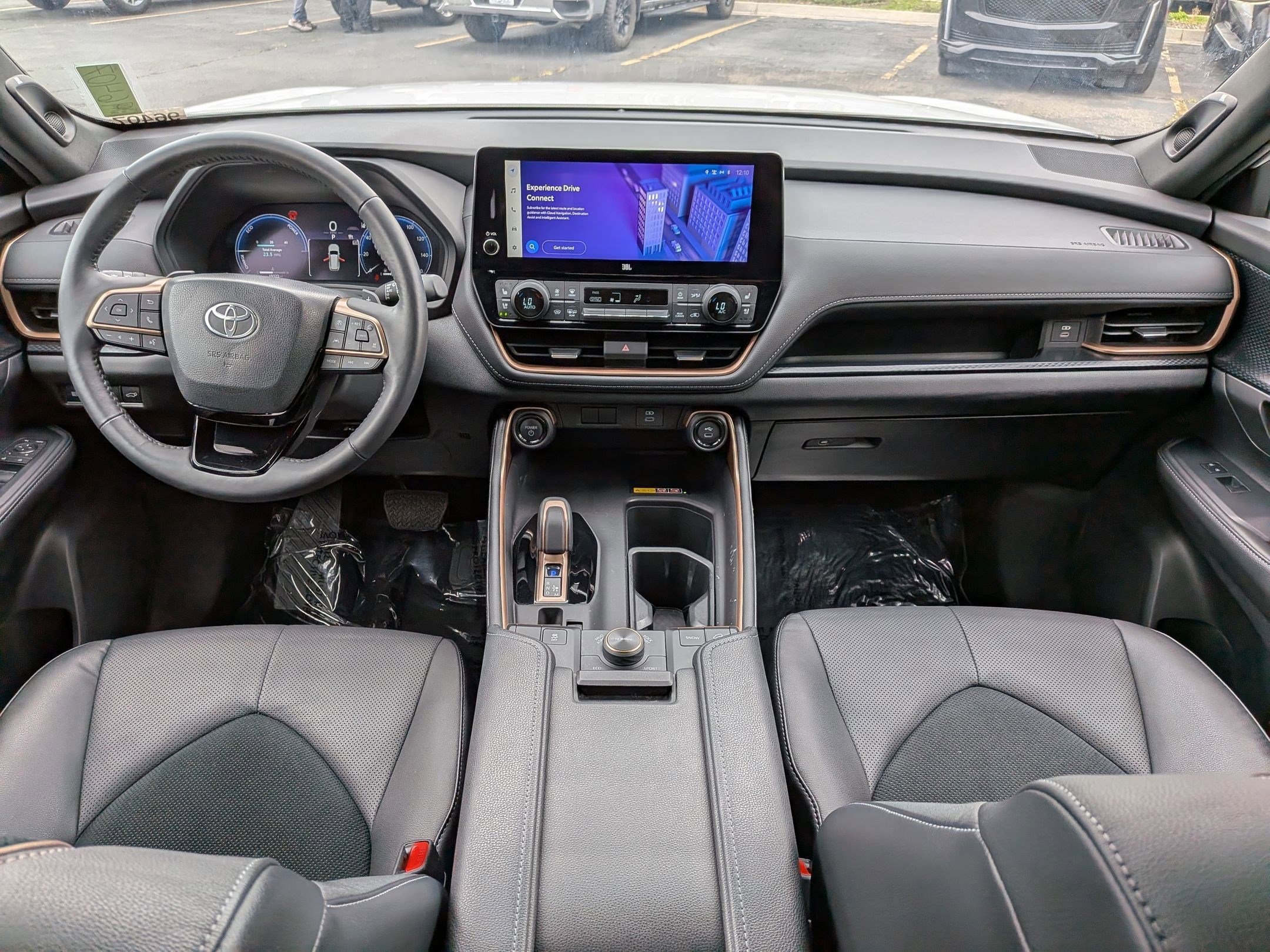 Used 2024 Toyota Grand Highlander AWD Hybrid image 27