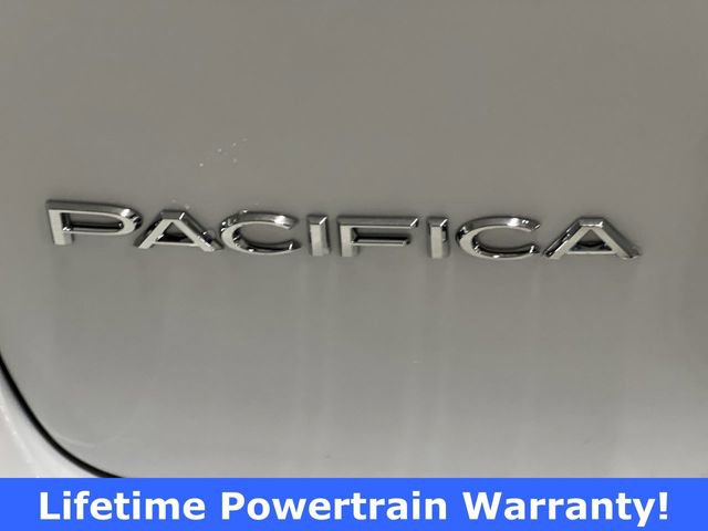 New 2026 Chrysler Pacifica Select image 11