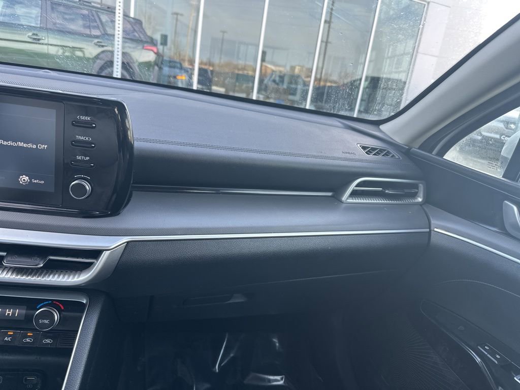 Used 2021 Kia K5 LXS image 5