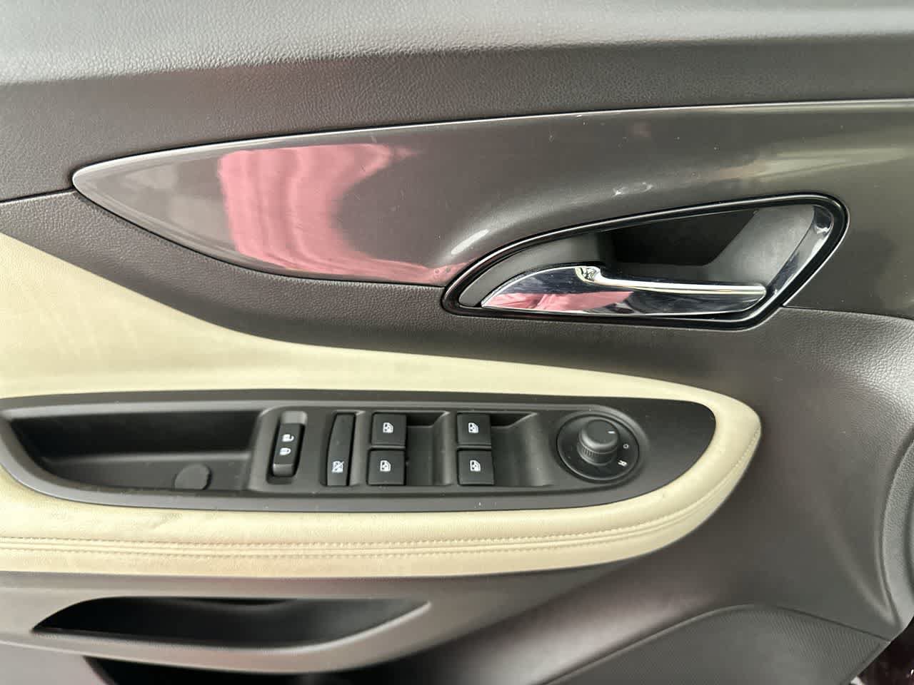 Used 2017 Buick Encore Preferred FWD image 11