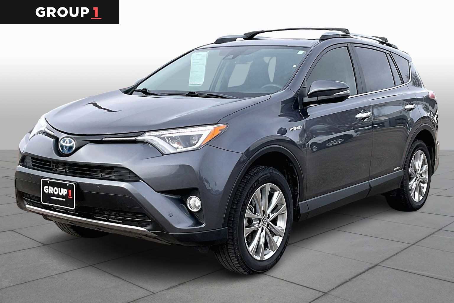 Used 2018 Toyota RAV4 Limited image 1
