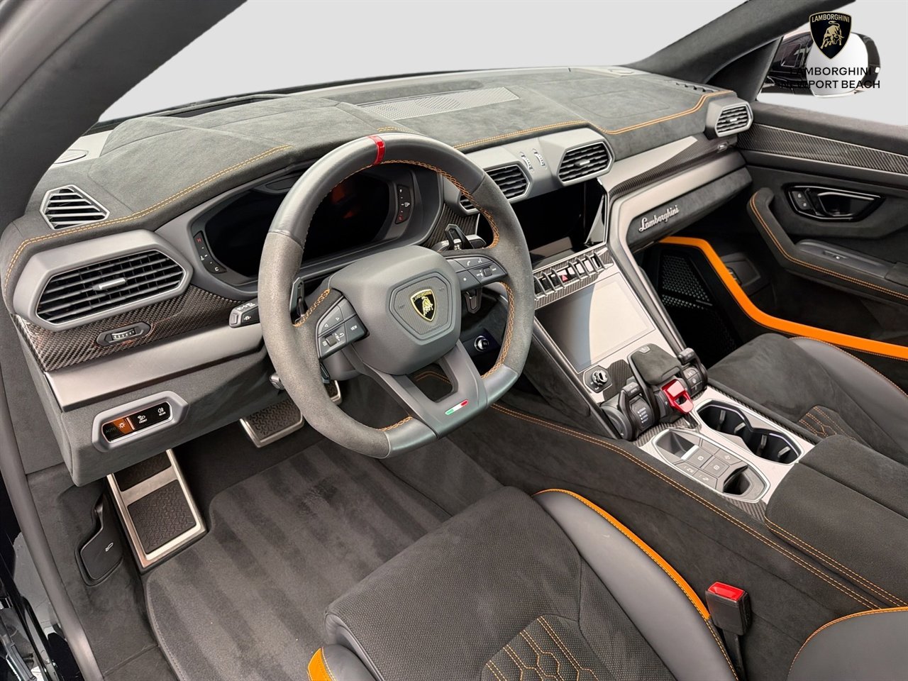 Used 2024 Lamborghini Urus Performante AWD/4WD image 9