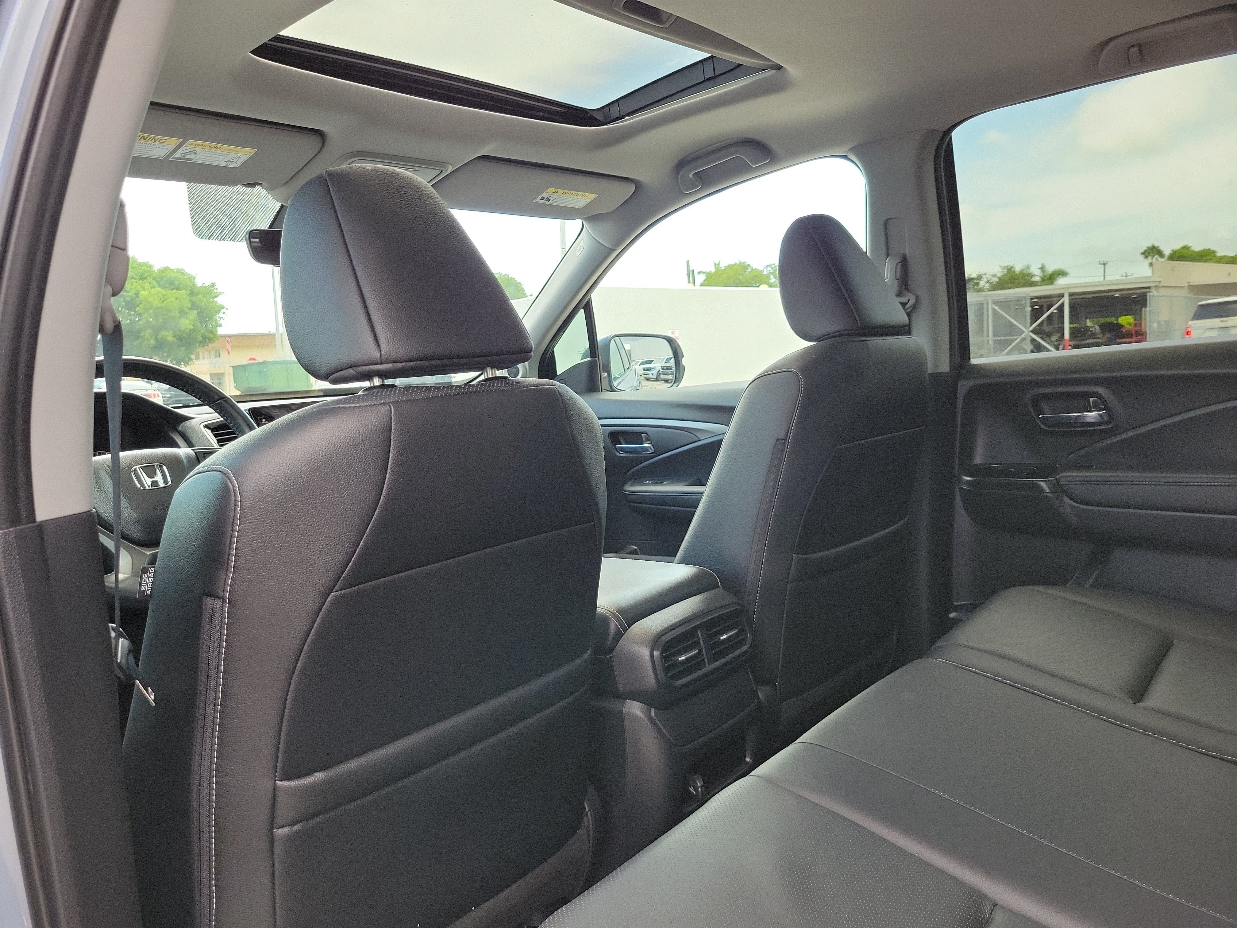 Used 2025 Honda Ridgeline RTL+ image 15