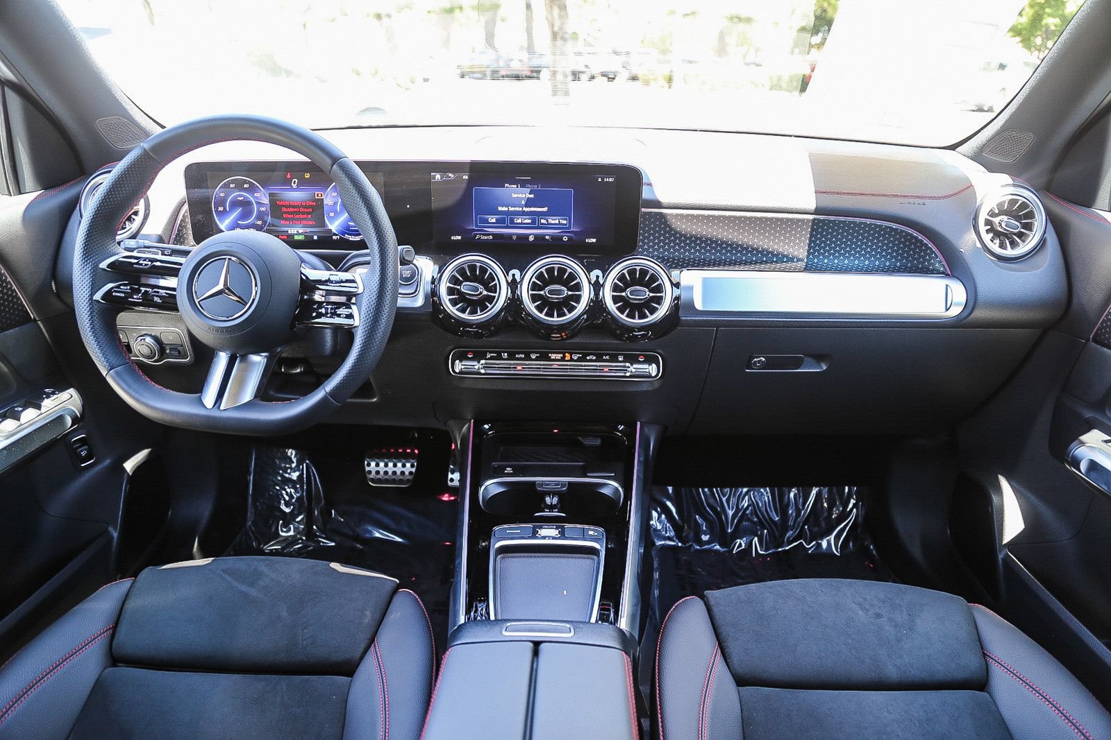 Used 2024 Mercedes-Benz EQB 300 4MATIC image 10