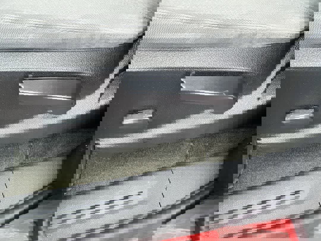 Used 2016 Chevrolet Colorado LT w/ LT Convenience Package AWD/4WD image 12