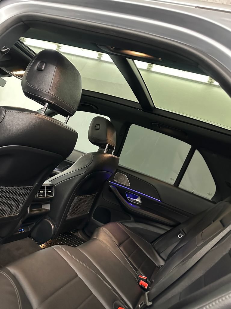 Used 2024 Mercedes-Benz GLE 450 4MATIC w/ AMG Line Exterior image 22