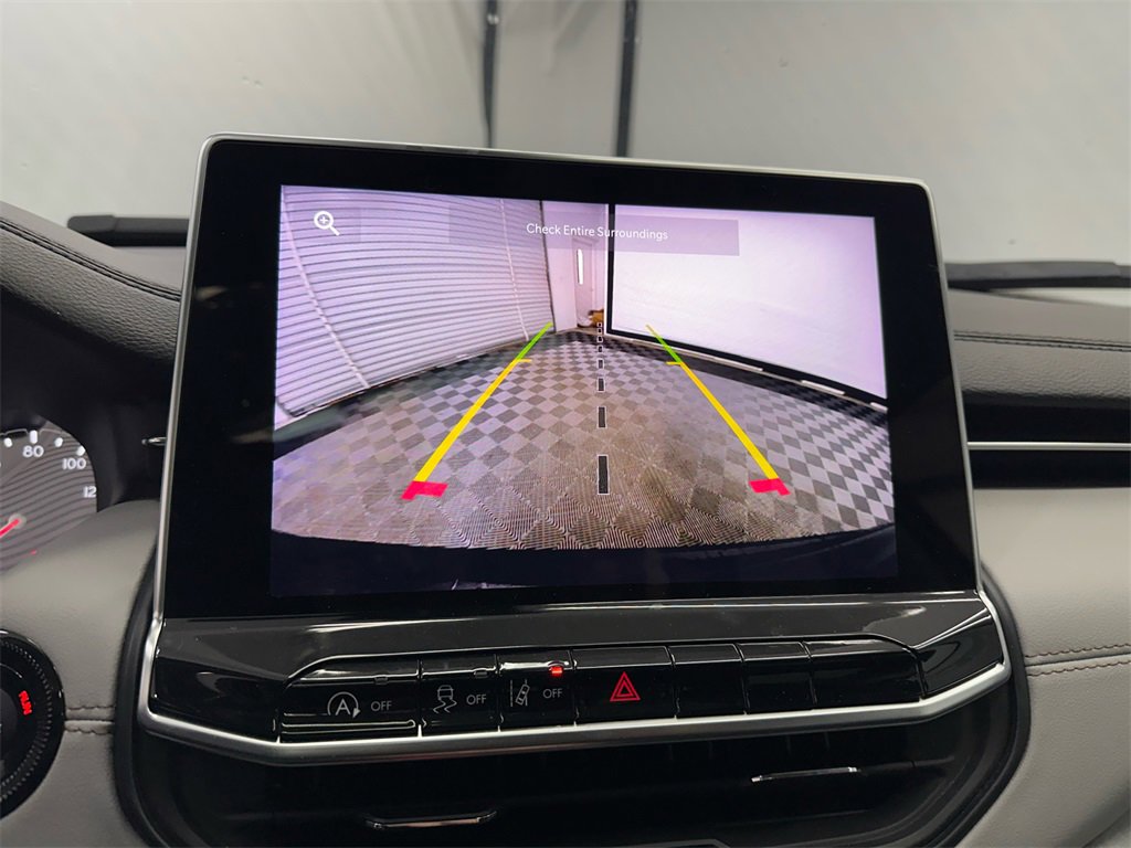 Used 2022 Jeep Compass Limited w/ Sun and Sound Group image 30