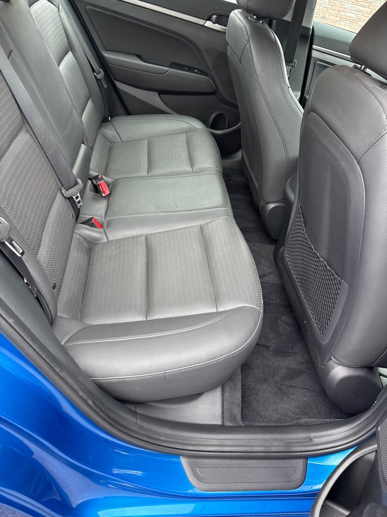 Used 2017 Hyundai Elantra Limited w/ Limited Ultimate Package 05 FWD image 25