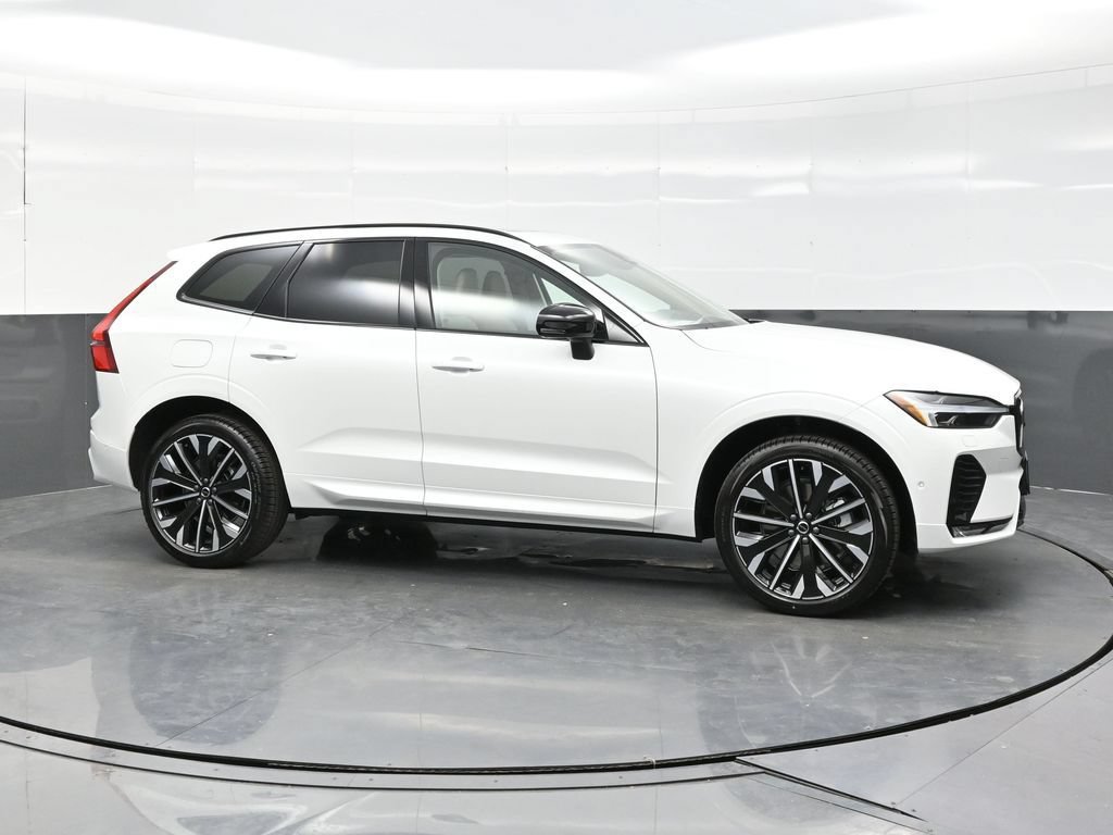 New 2026 Volvo XC60 B5 Ultra w/ Climate Package AWD/4WD image 8