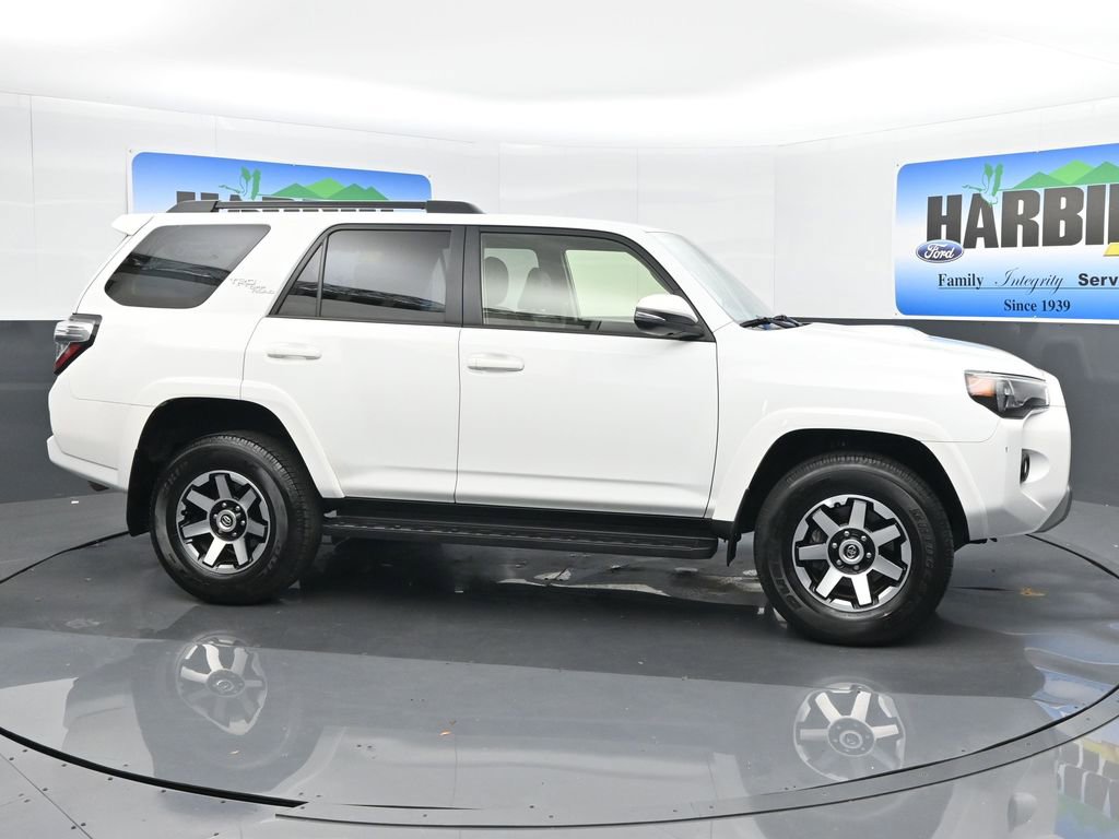 Used 2024 Toyota 4Runner TRD Off-Road Premium image 7