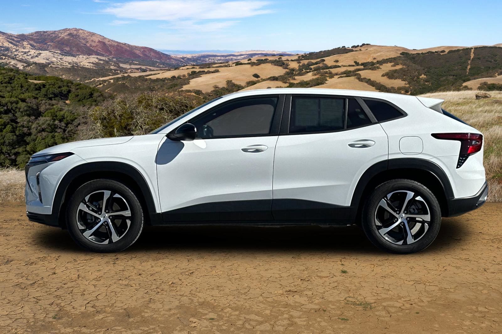 Used 2024 Chevrolet Trax RS w/ Sunroof Package image 7