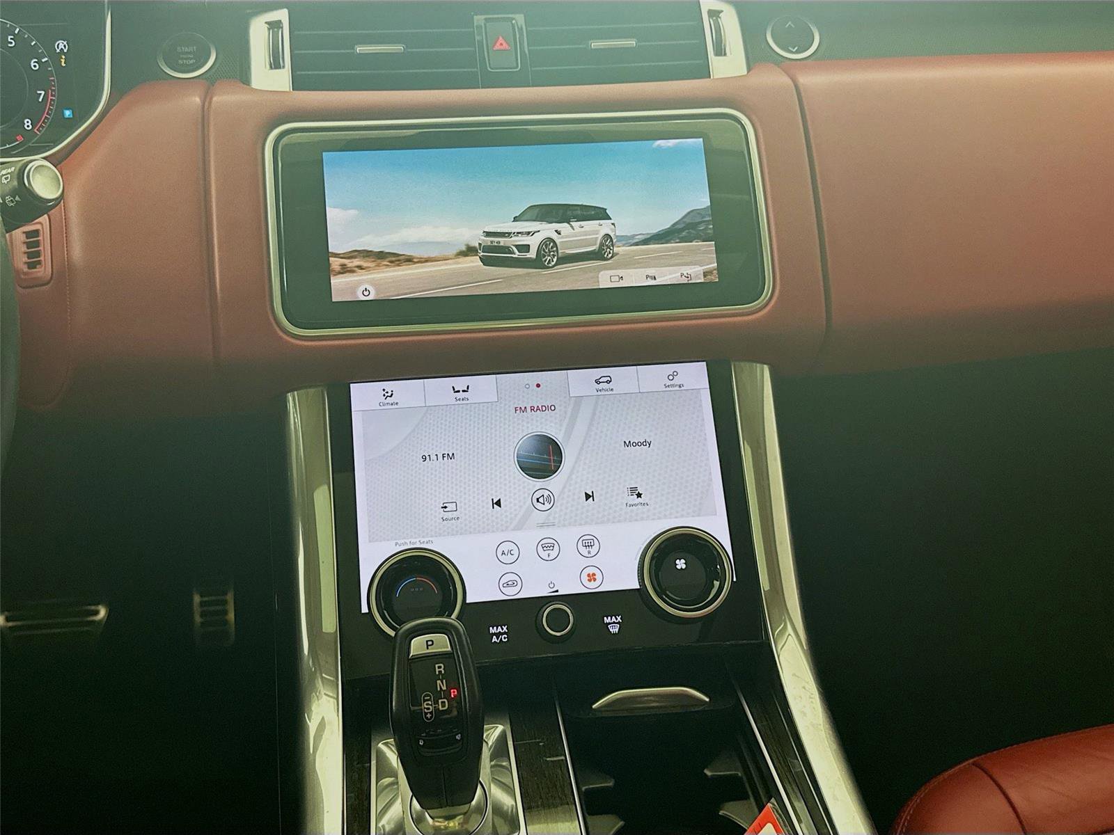 Used 2018 Land Rover Range Rover Sport Supercharged image 8