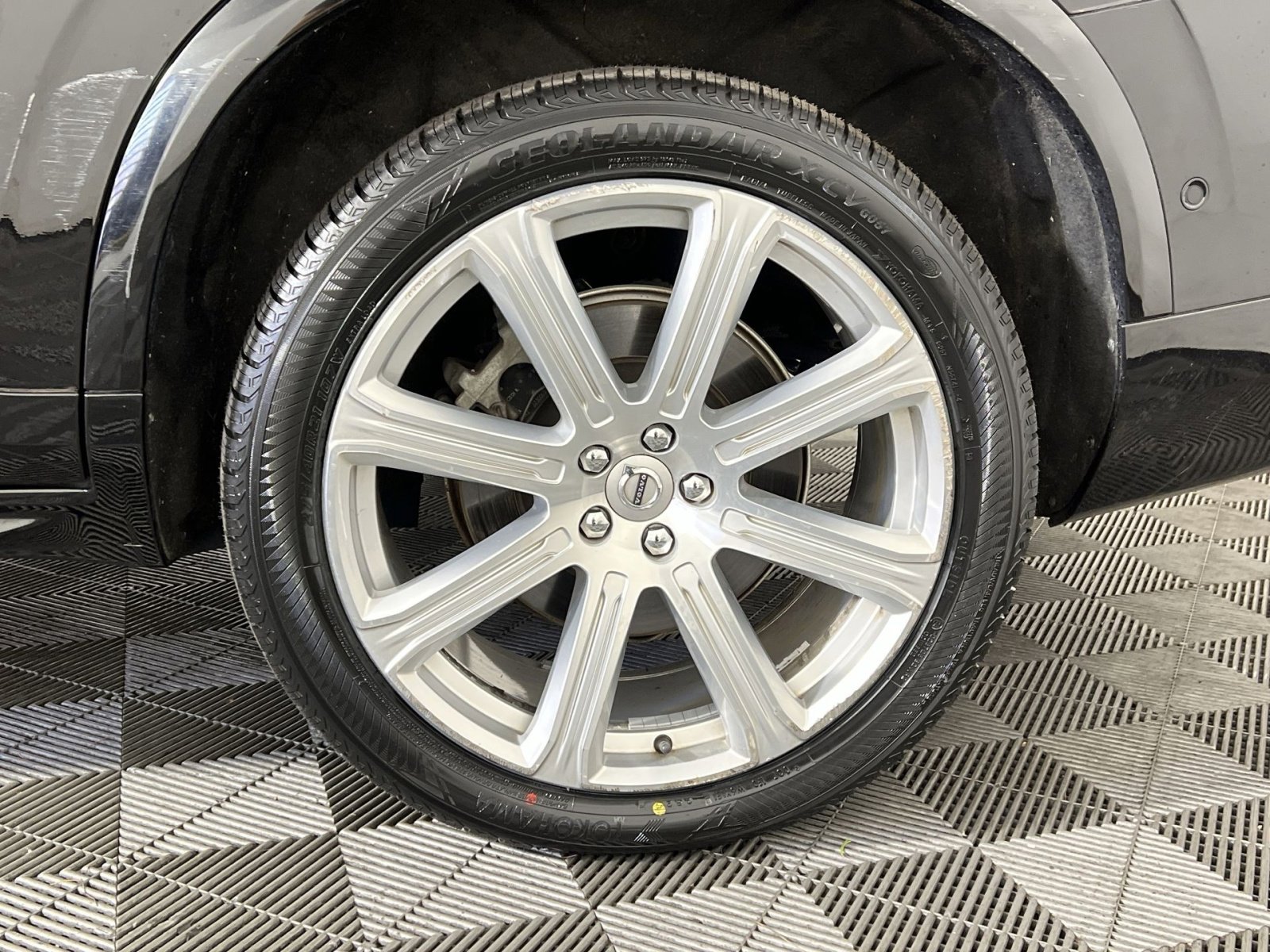 Used 2018 Volvo XC90 T8 Inscription w/ Convenience Package image 10