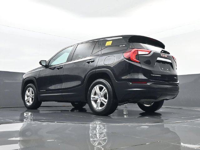 Used 2023 GMC Terrain SLE AWD/4WD image 22