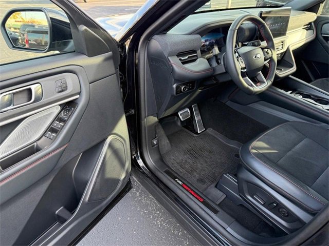 Used 2025 Ford Explorer ST w/ Sun And Sound Package image 18