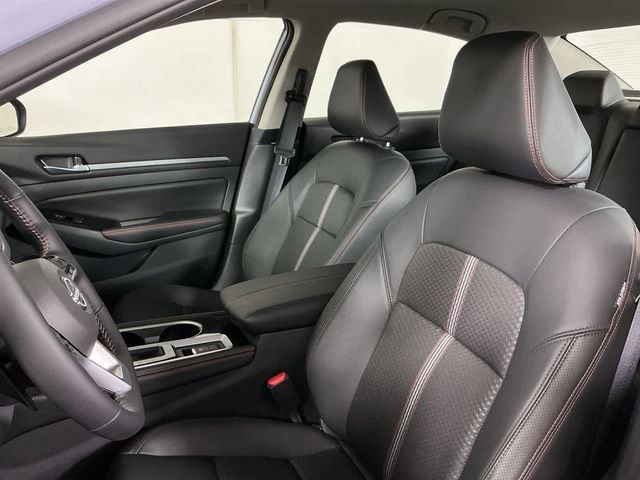 New 2025 Nissan Altima 2.5 SR image 10