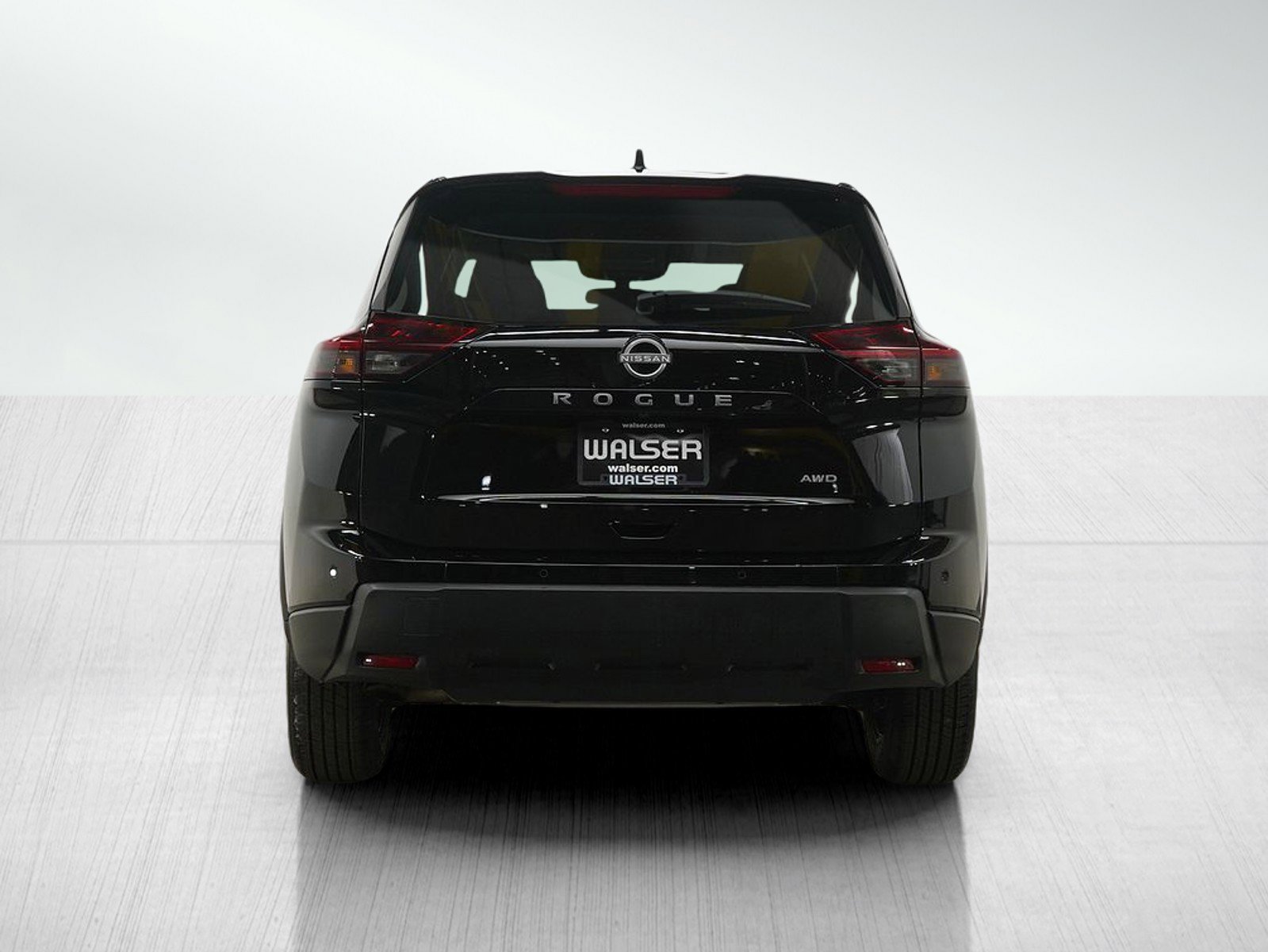 Used 2025 Nissan Rogue SV AWD/4WD image 5
